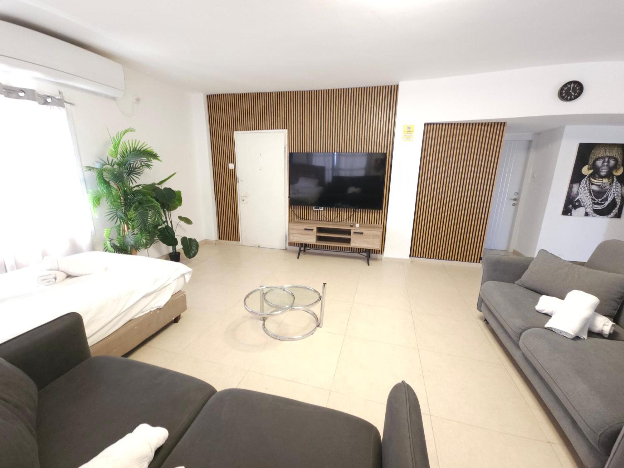 Barak Royal Suites 20 Garden Jacuzzi - ג'קוזי בחצר Eilat Exterior foto